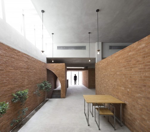 Three-metre entrance hall opening to the higher central space