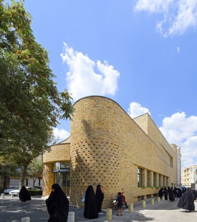 Cheshm-o-Cheragh Bazaar