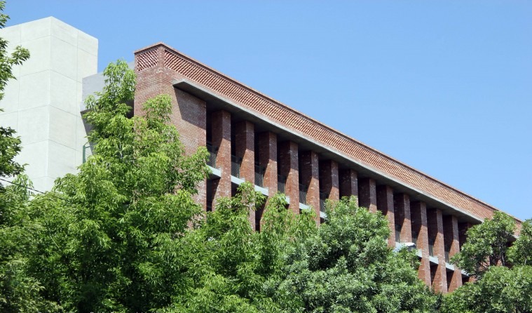 Imam Reza multi storey public parking