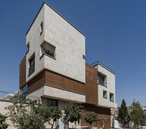Square House, Isfahan — 1st Place: Apartment Buildings