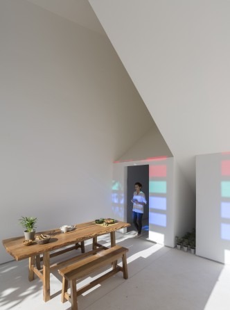 Interior light play