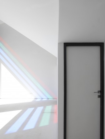 Triangular skylight effect